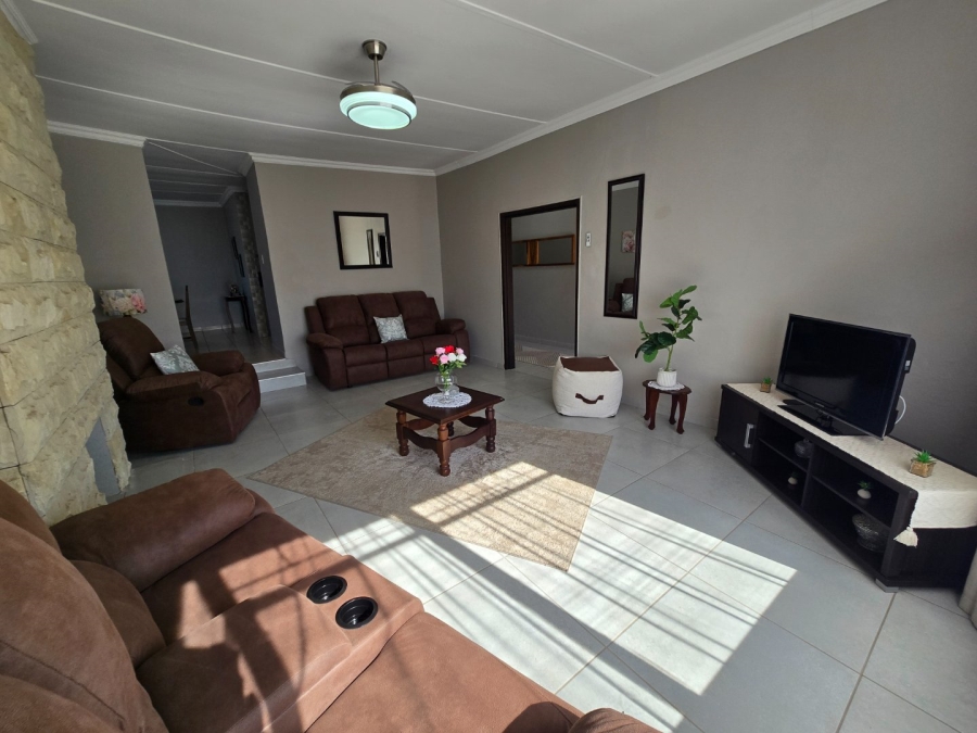 4 Bedroom Property for Sale in Bayswater Free State